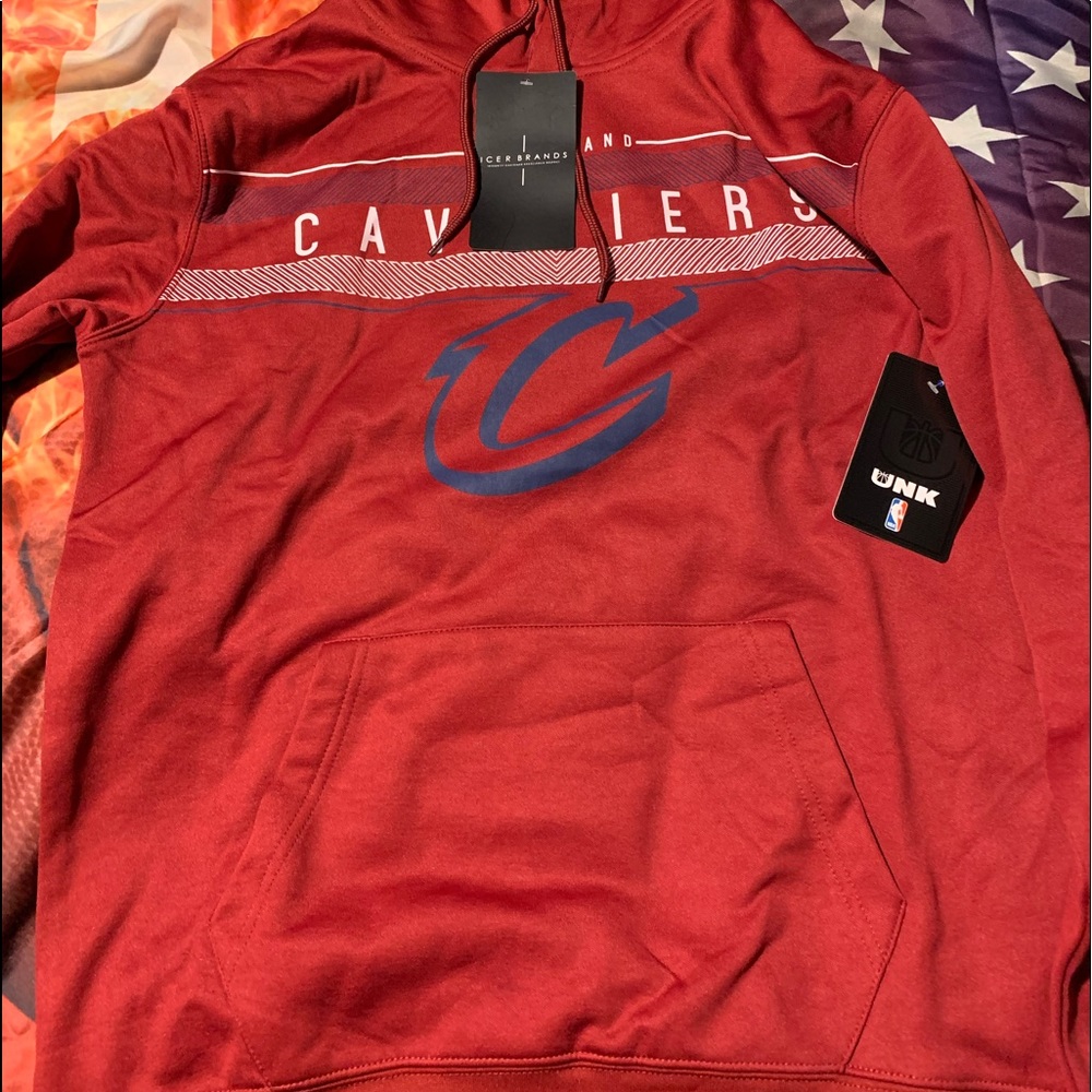 NBA Cavaliers Men’s Pullover